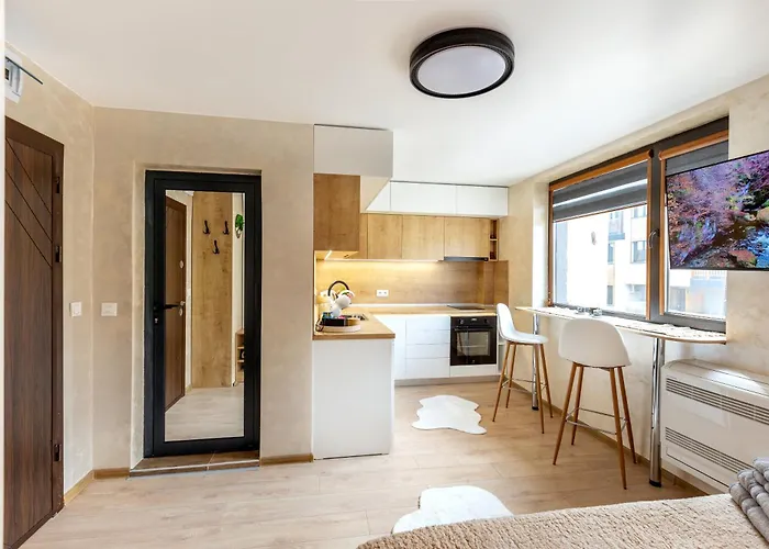 Iva's Dream Studio, Crafted With And Passion Lägenhet