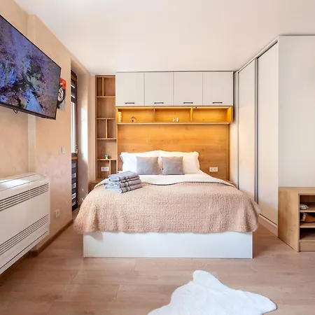 Iva's Dream Studio, Crafted With And Passion