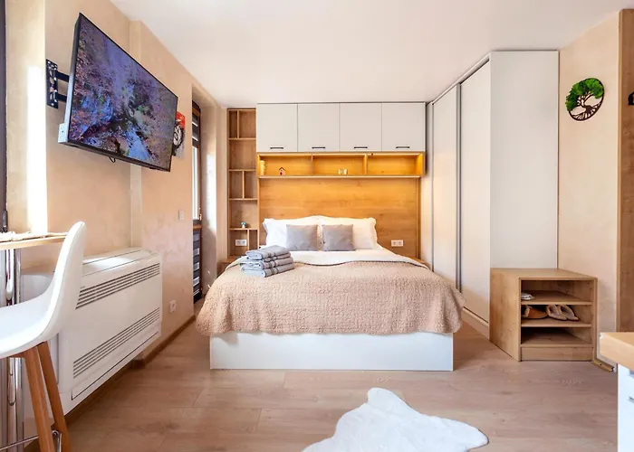 Iva's Dream Studio, Crafted With And Passion